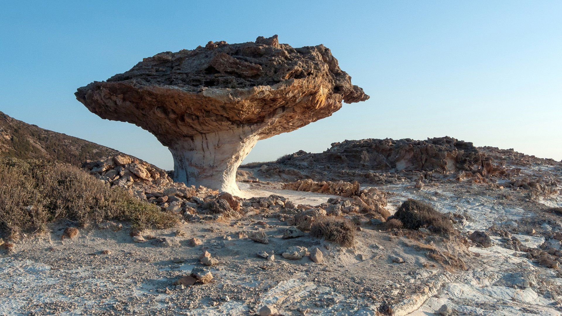 Felsen Skiadi auf der Insel Kimolos - Kykladen - Griechenland